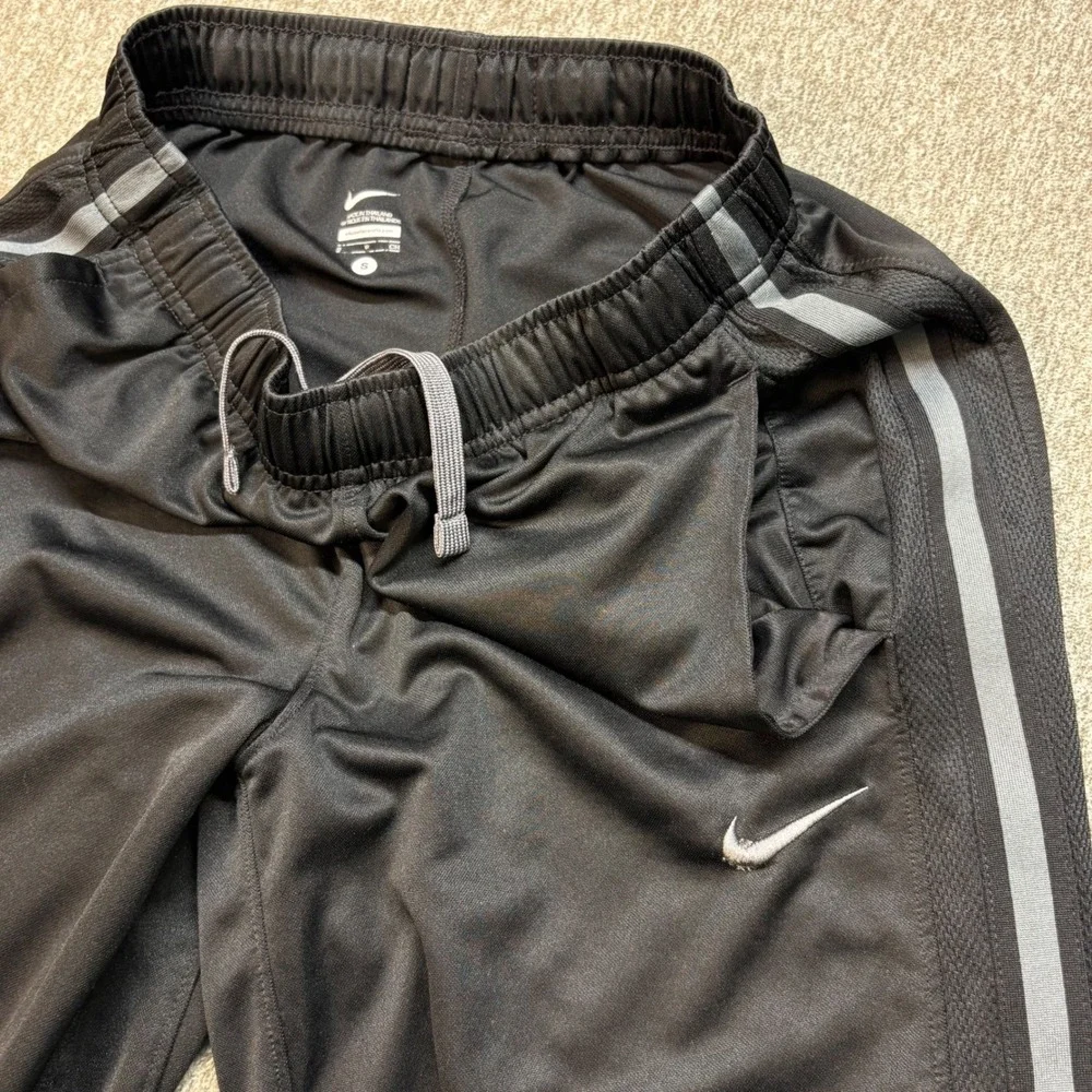 Nike Epic Mens Track Pants Black‎ Grey Stripe Athletic Training Pants Small